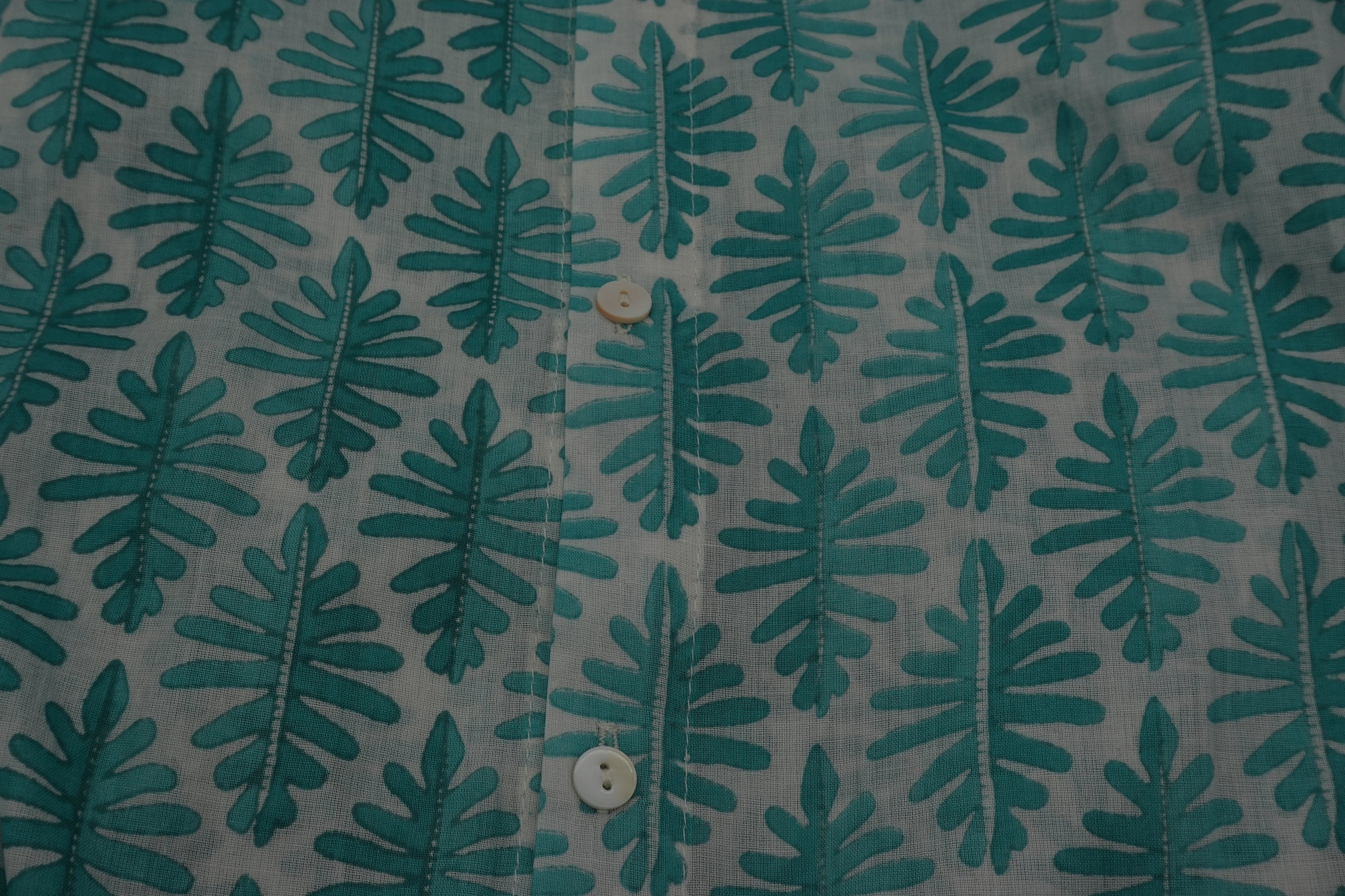 CHUKKA Shirt- Turquoise Leaf